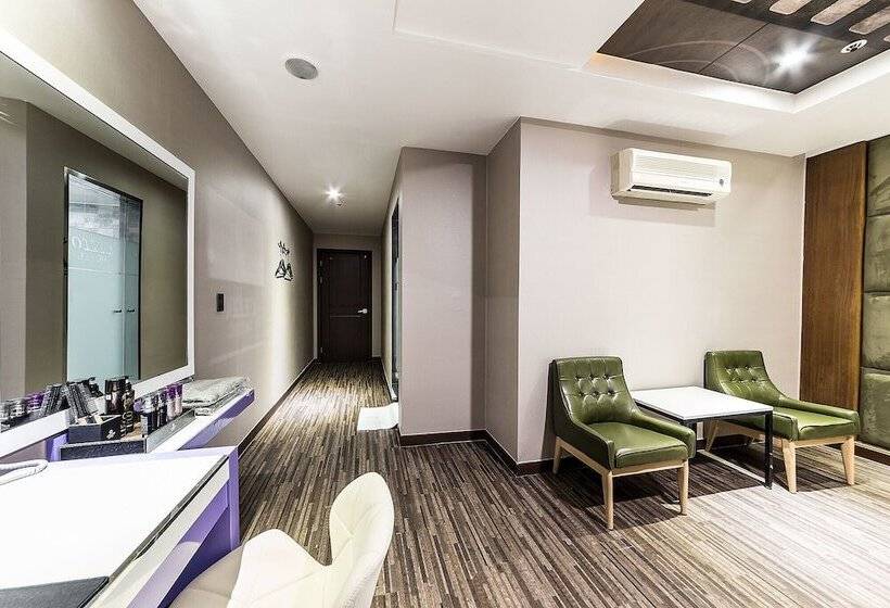 מוטל Indeokwon Cello