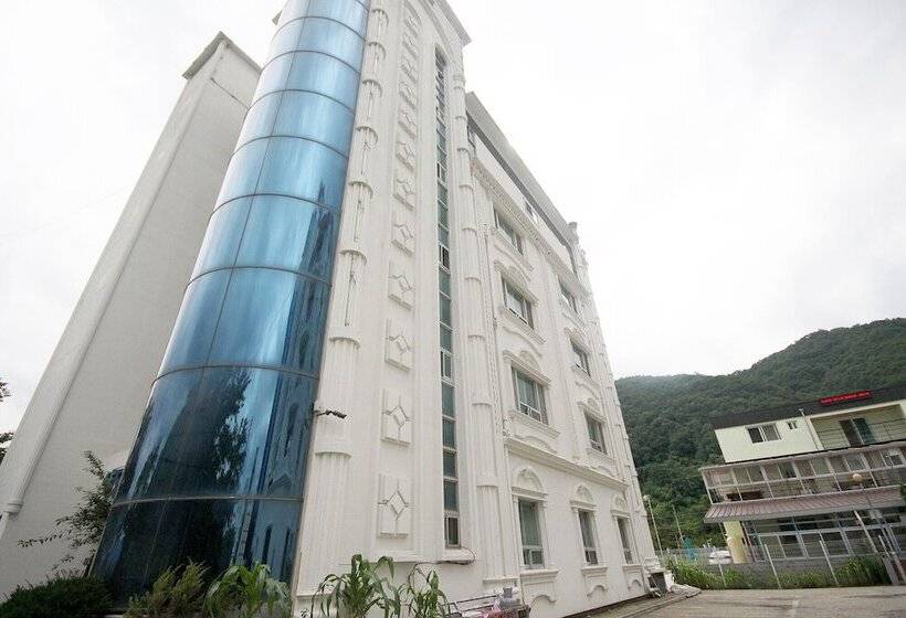 فندق على الطريق Mungyeong Arirang