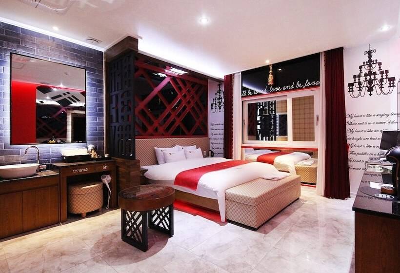 فندق على الطريق Mungyeong Myeongpum Hotel Geonilla
