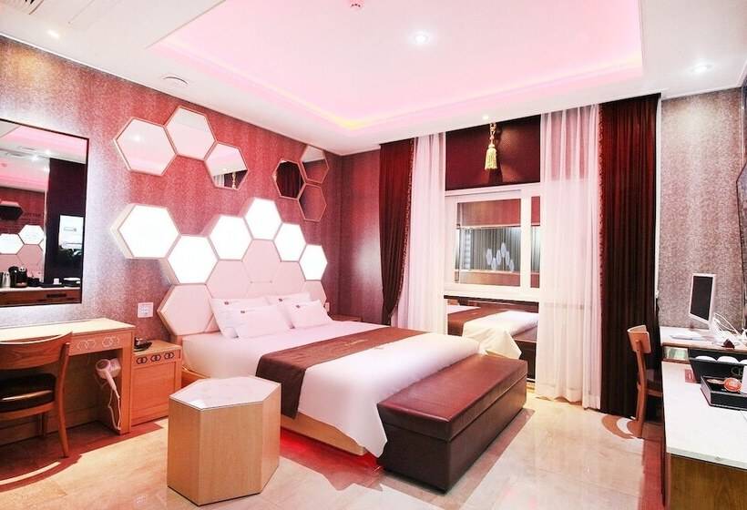 Мотель Mungyeong Myeongpum Hotel Geonilla