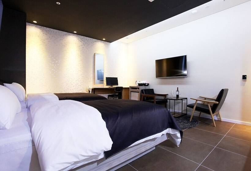모텔 Namyangju Hotel Tuus