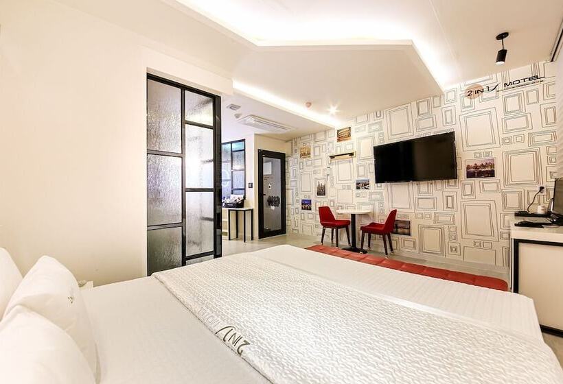 فندق على الطريق Sacheon  2in1
