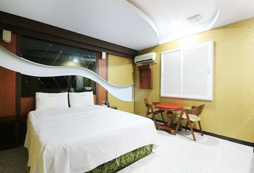 Motel Suncheon Sky