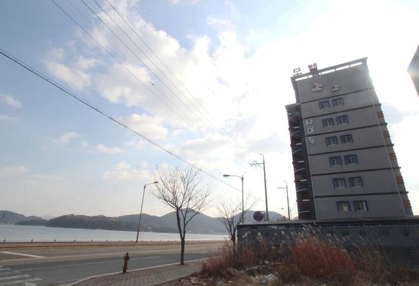 فندق على الطريق Tongyeong Hotel Saizone