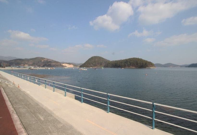فندق على الطريق Tongyeong Hotel Saizone