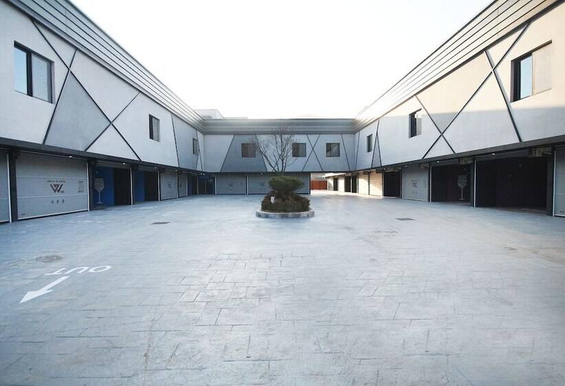 فندق على الطريق Wanju Wine