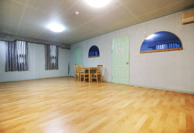 Taean  Seohae Motel