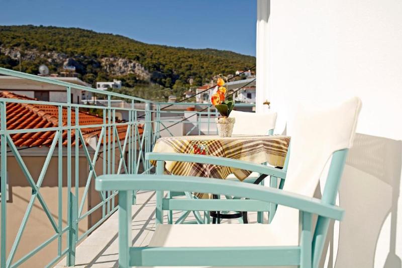 Agistri Apartments