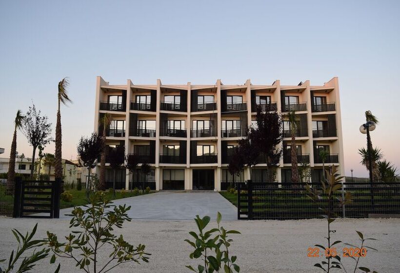 Amber Hotel Albania