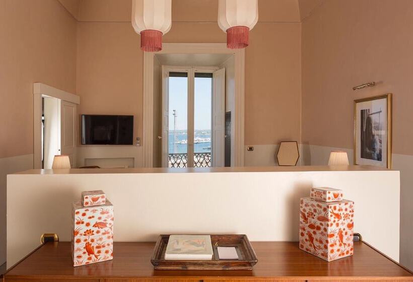 تختخواب و صبحانه Palazzo Colombo