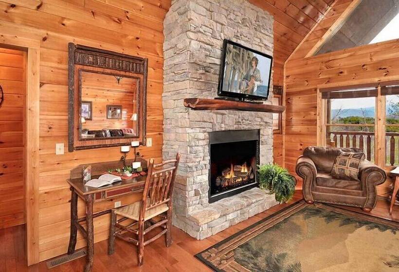 Dancing Bear Lodge