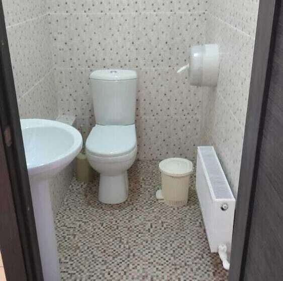 Don   Hostel