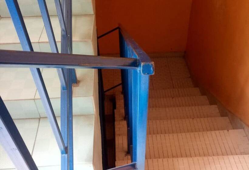 هتل Glory Guest House