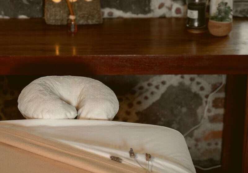 فندق Hacienda Compostela