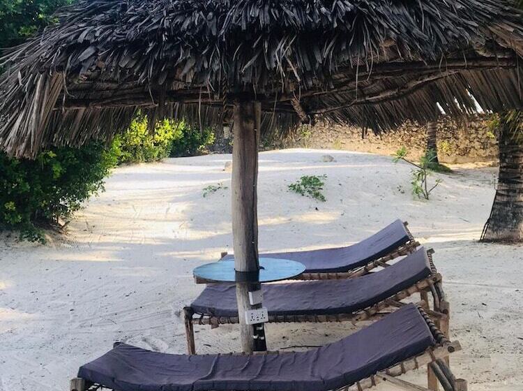 فندق Kilimani Kwetu Beach