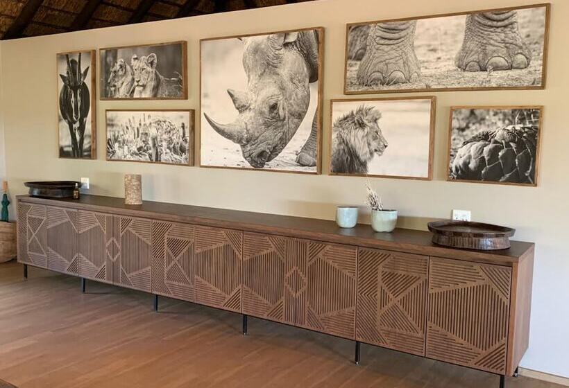 호텔 Laluka Safari Lodge