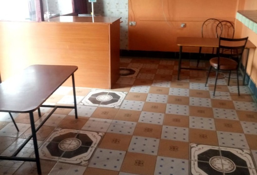 هتل Mingi Mingi Guest House