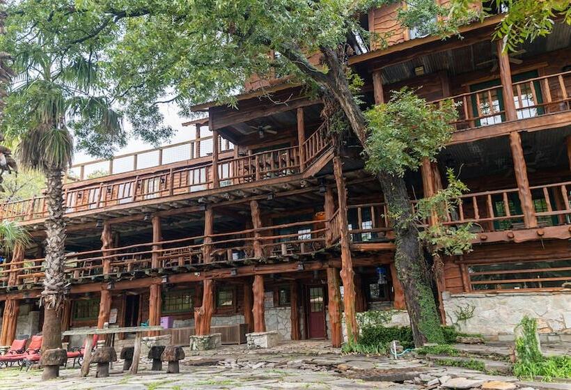 酒店 Moon River Ranch