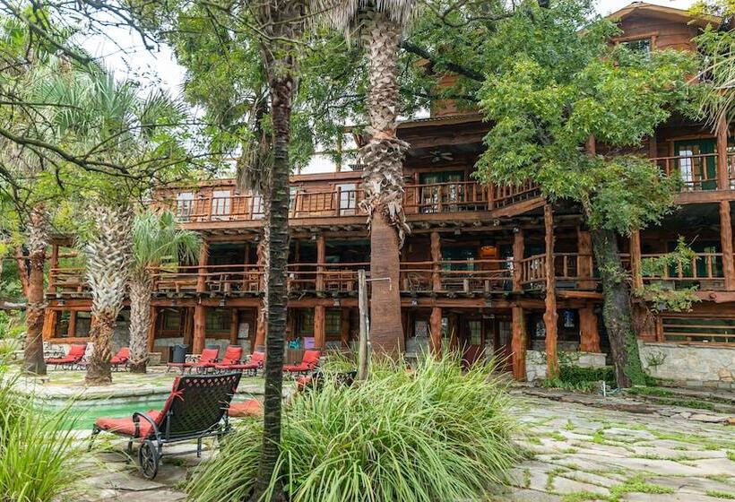 酒店 Moon River Ranch