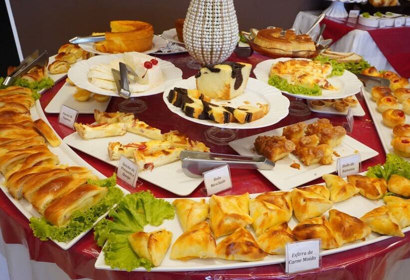 酒店 Pak Suítes