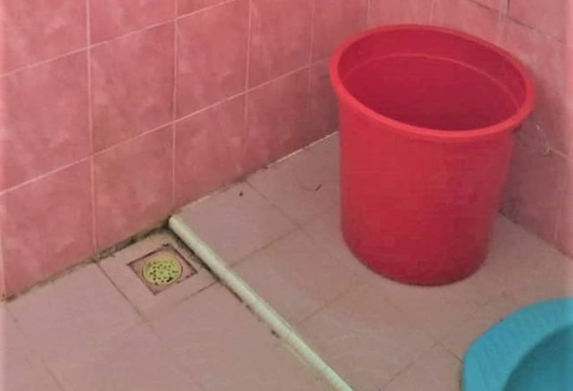 בית מלון כפרי Pondok Wisata Jati Diri Jatijajar Syariah