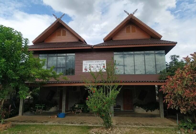 호텔 Rattikanchana Resort