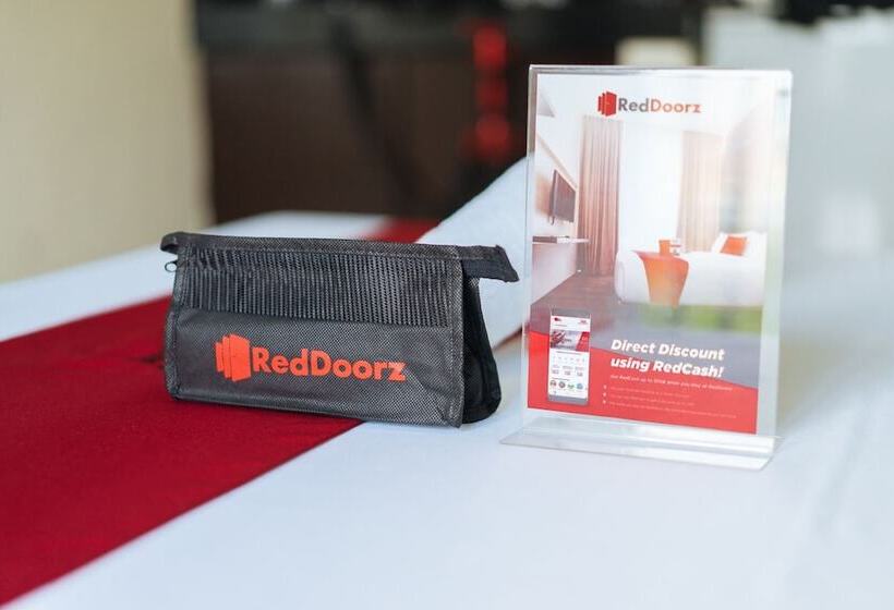 בית מלון כפרי Reddoorz Plus Near Ck Square Cainta
