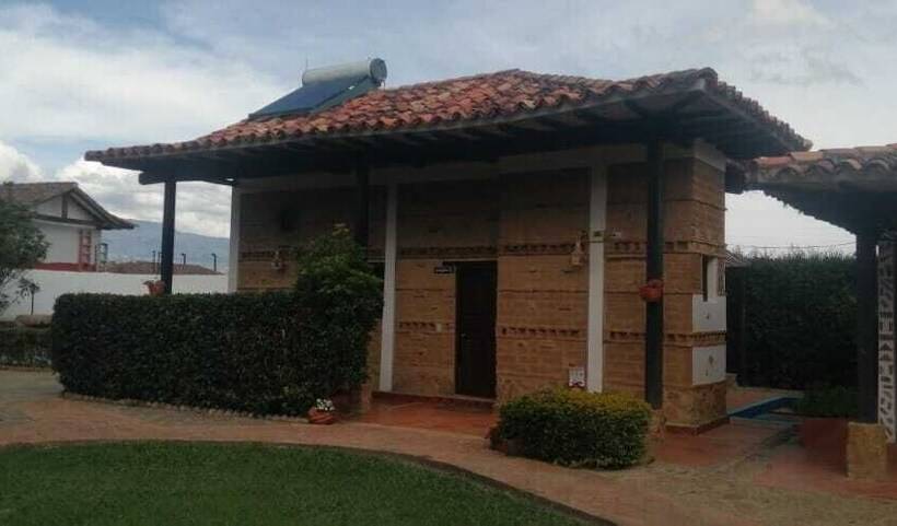 هتل Solar De La Villa Campestre