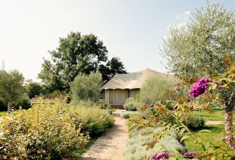 ホテル Terme Di Vulci Glamping & Spa