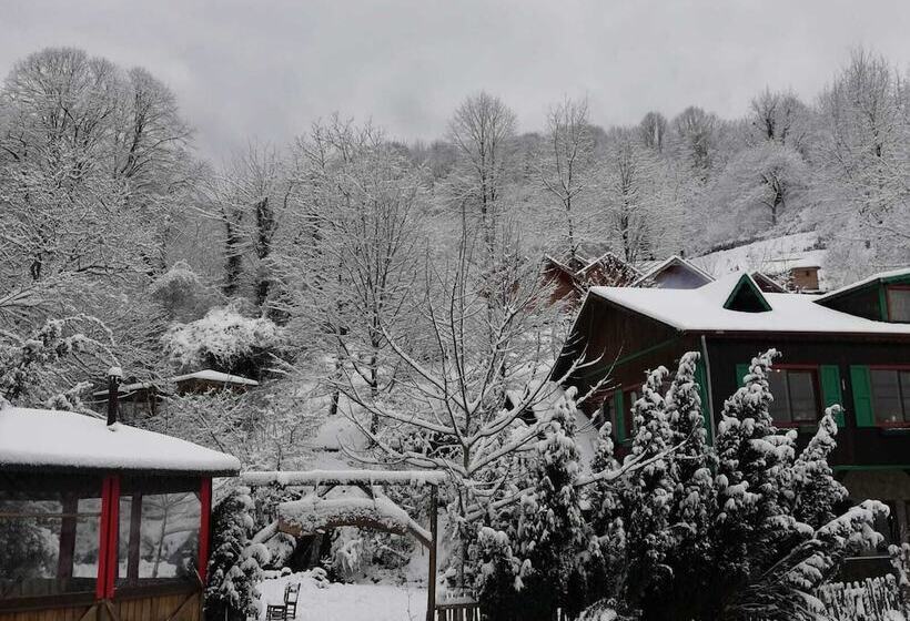 هتل Yesil Dus Vadisi Bungalow Restoran
