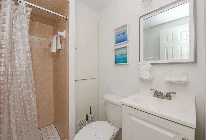 מוטל Captain S Quarters At Anna Maria Island Inn