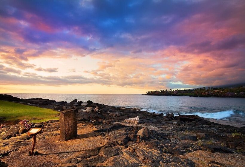 Outrigger Kona Resort And Spa