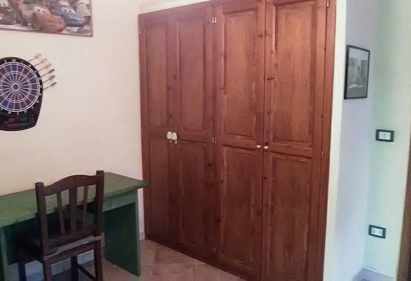 بنسيون Room In Guest Room   Affitta Camere Monte Grappa