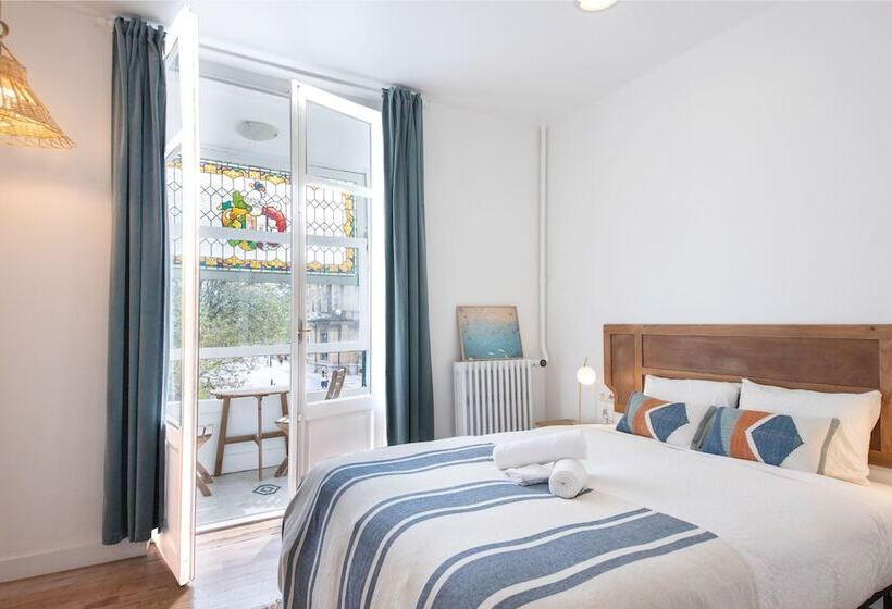 پانسیون Belle époque Self Check In Guest House