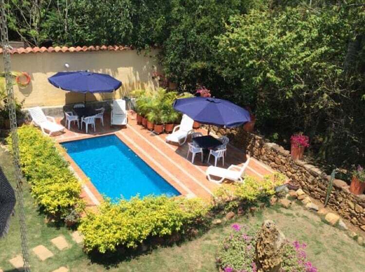 پانسیون La Buganvilla Barichara