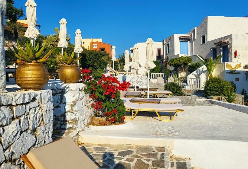 بنسيون Magnificent View Nice Double Room With Shared Pool And Ac