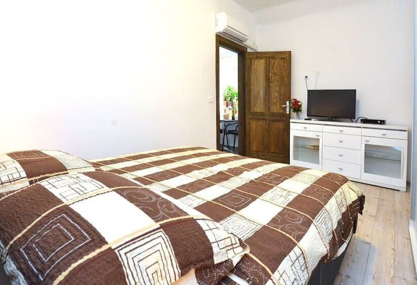 ペンション Studio In