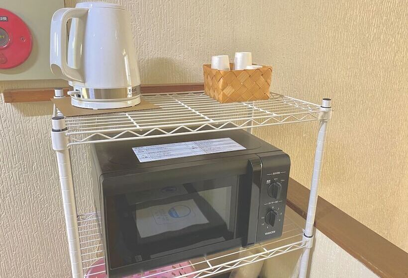 Пансион The Hotel Yuzawa Oriental