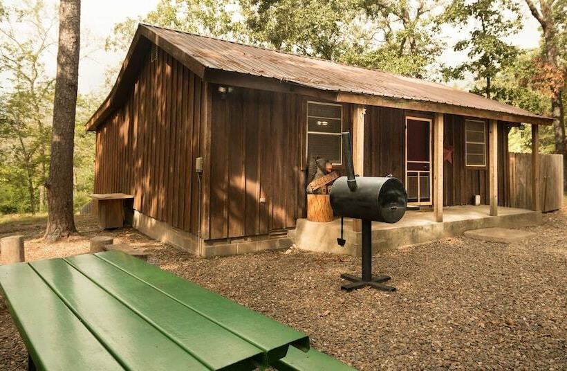 Bear Hollow Cabin With Hot Tub Minutes Away From Beavers Bend State Park And Broken Bow Lake By Reda