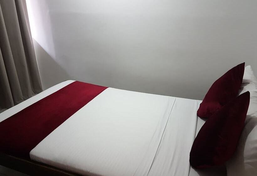 تختخواب و صبحانه Don Juan Colonial