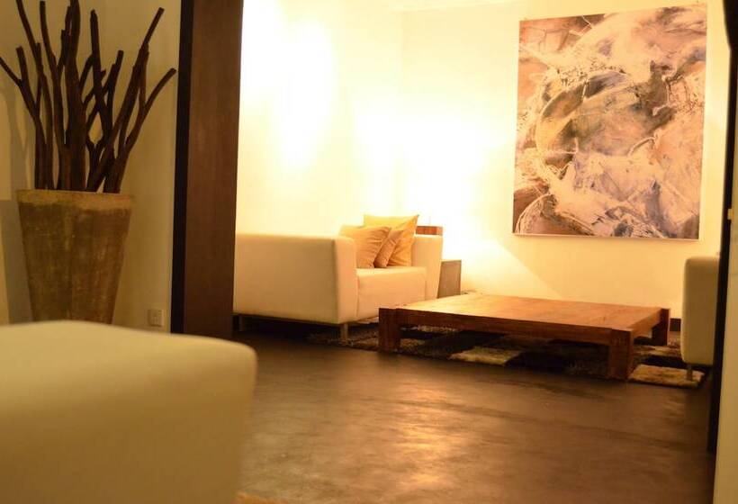 住宿加早餐 Loversleap Cottage