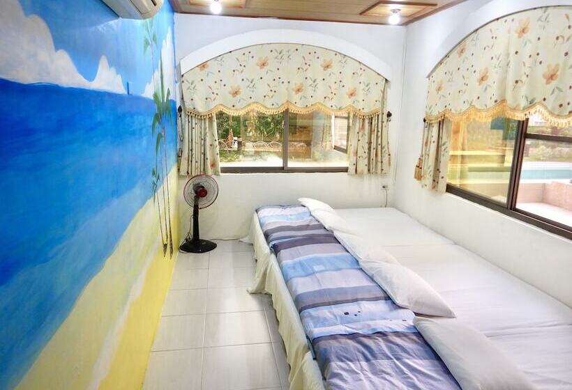 تختخواب و صبحانه Treehouse