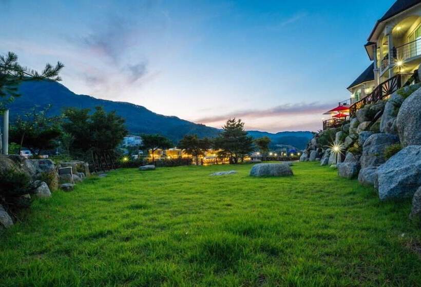 Haneulmok Pension