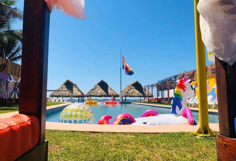 هتل Club De Playa Dioses Y Reinas