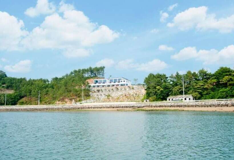 酒店 Goheung Geogeum Island Pension