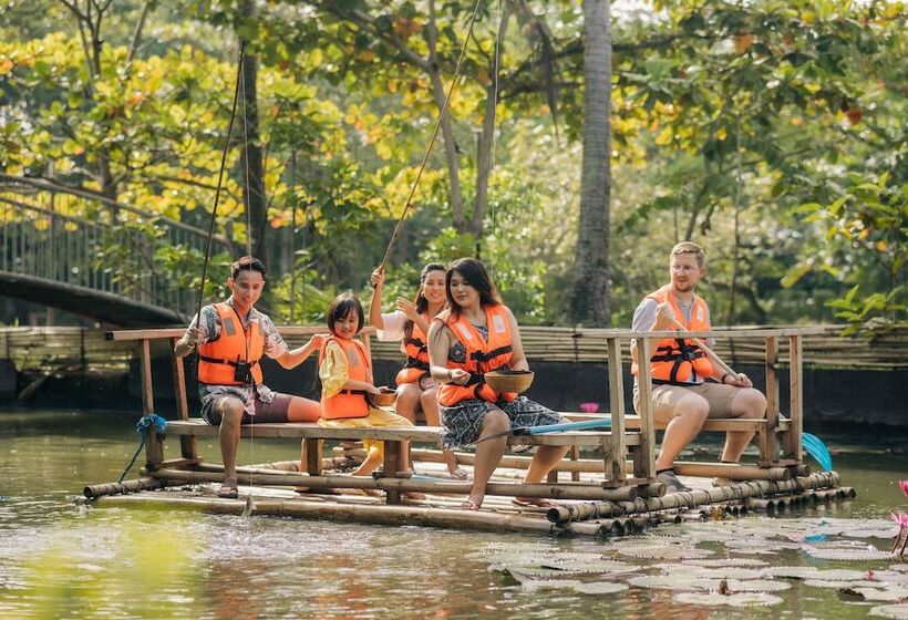 בית מלון כפרי Hiraya Wellness Resort And Ecopark