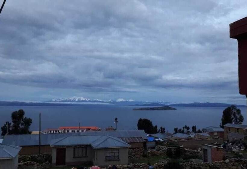 هتل Hostal Jallalla