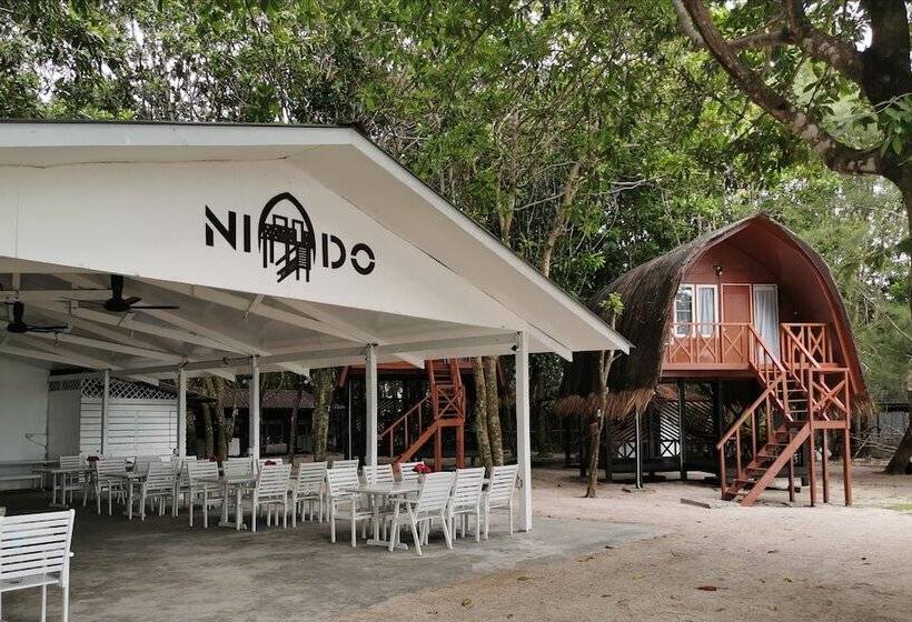 هتل Nido Mantanani Lodge