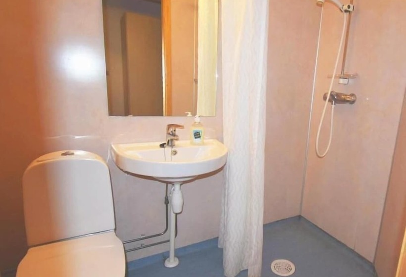 فندق Soltun Soldatheim & Ungdomssenter