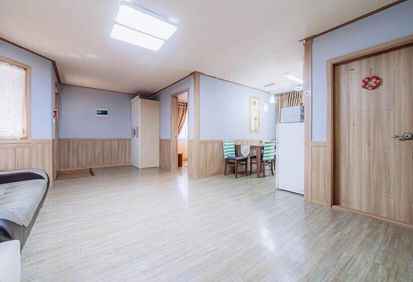 Lebois Pension